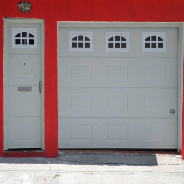 Porta de garagem moderna personalizável branca